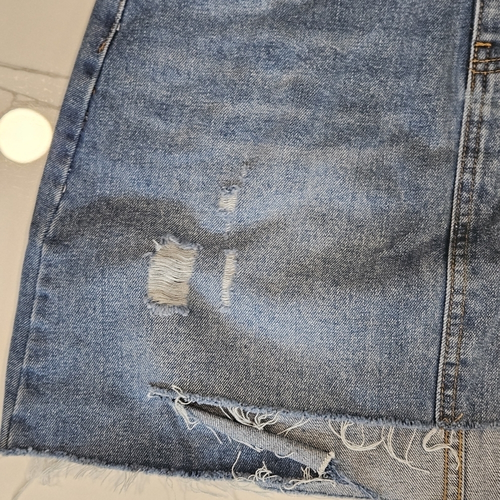 NWOT POL denim skirt Size Small - Picture 5 of 10